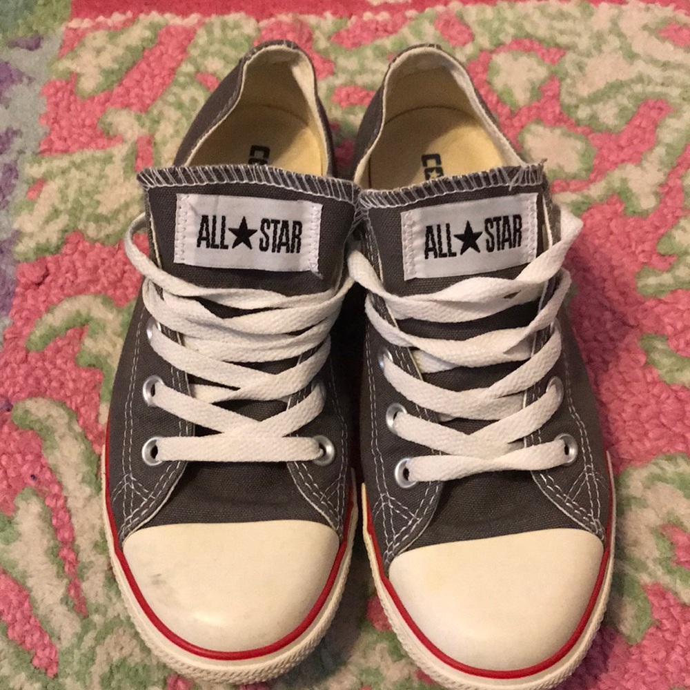 Gray Converse size 6